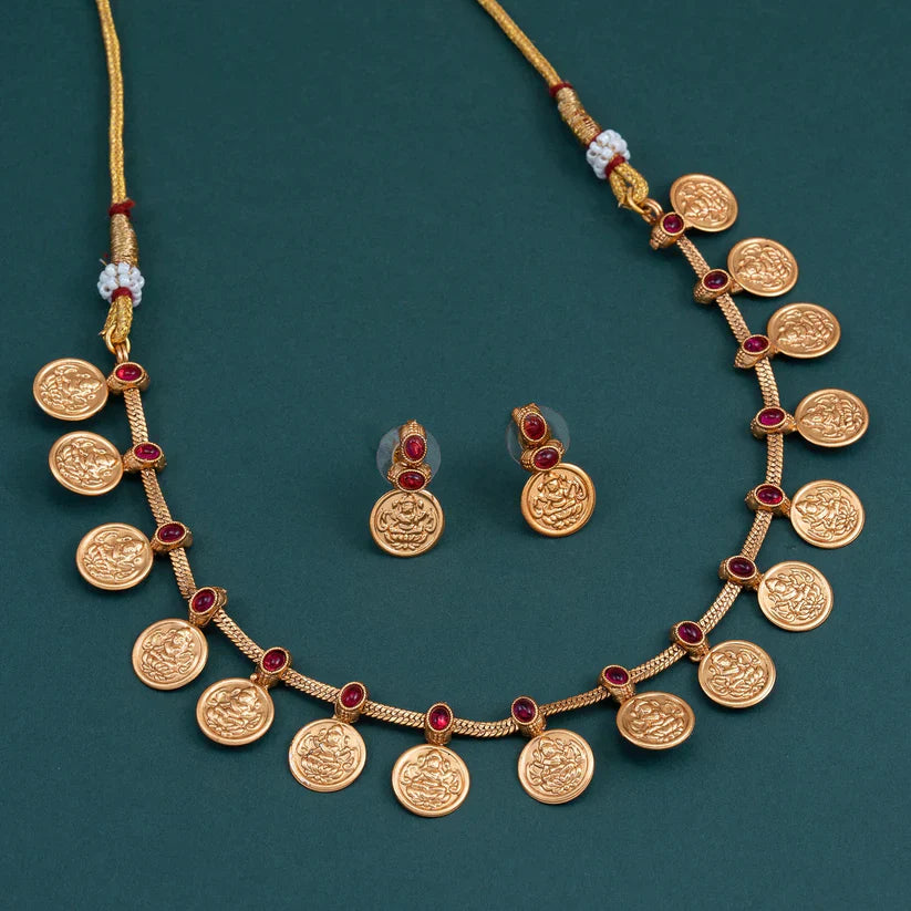 Kaltury™ Gold plated Premium Antique Lakshmi Coin set with earrings