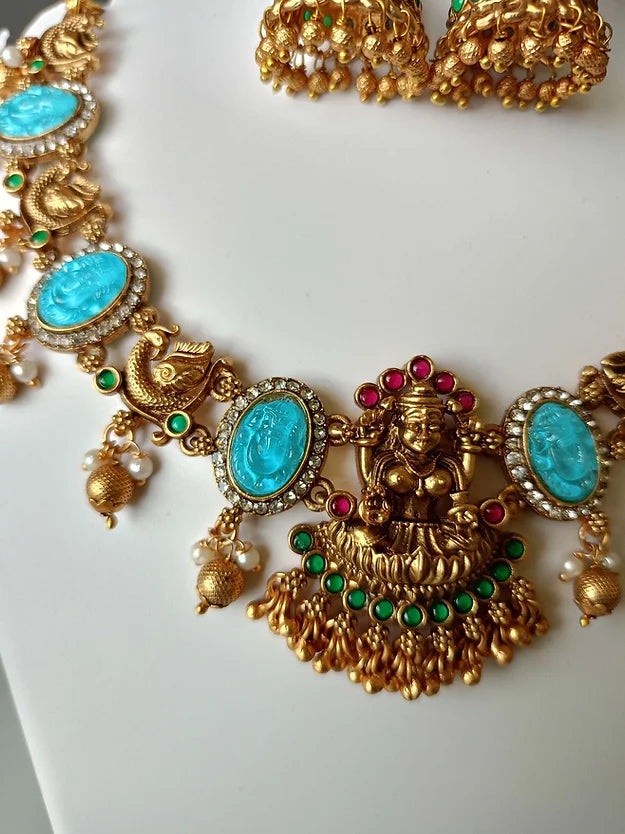 Kaltury™ Pink Crystal Stone Lakshmi Antique Necklace