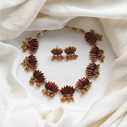 Antique Premium Lotus Necklace with Earrings